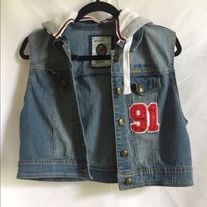 Hooded Crooped Jean Vest